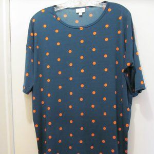 LULAROE Irma T Top Shirt Green w Coral Polka Dots Size XS - Mint Condition